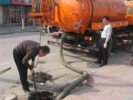 平湖清掏化粪池，健康生活从这里开始